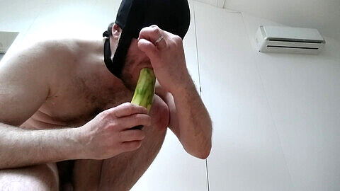 Straight dude explores anal pleasure with a zucchini, then savors and devours it (courgette anal)