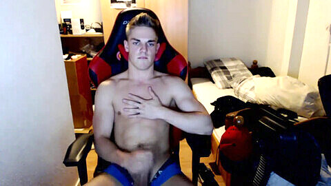 Smoking hot young hunk puts on a webcam show while jerking off his hairy cock