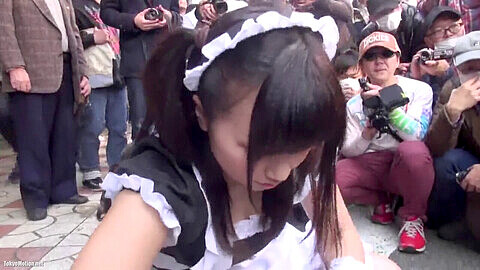 Japanese maid cafe, japanese cosplay comiket, asian cosplay