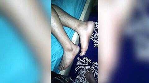 Male feet, sleeping chinse feet, chinse feet