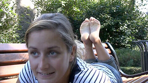 Feet french, recent, solo french hd