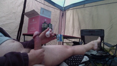 Hot summer camping vacation: Day 1, sizzling first session of man-on-man pleasure!