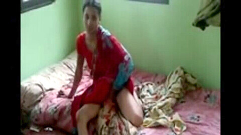 Sasu mom, desi indian sleeping mom, bhabhi ke saath romance