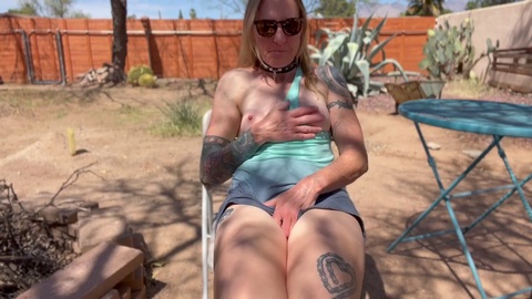 Tattooed slave girl, ass fuck, penetrazione anale
