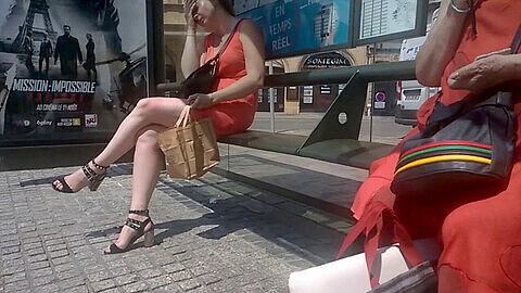 Gorgeous legs waiting for the bus - a street view treat!
