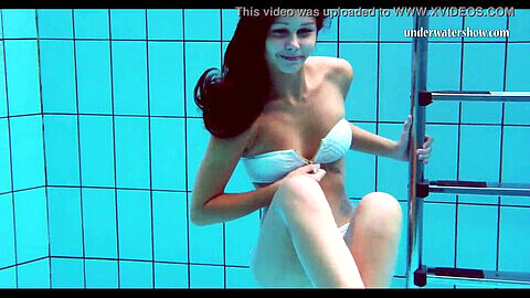 Porn, nudist, underwatershow