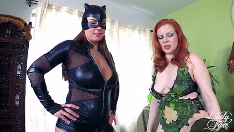 The real identities behind Batman revealed by dame Fyre & Mallory Sierra