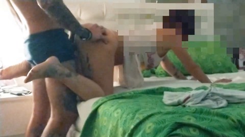 Una madre italiana disfruta del sexo caliente en estilo perrito - Mamá xxx