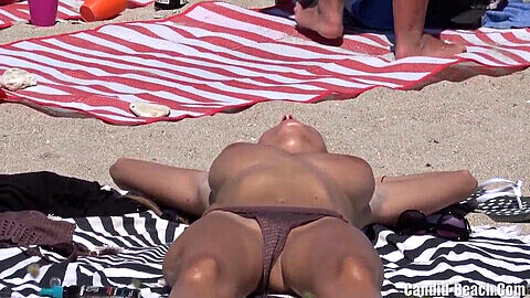 Cameltoe voyeur, cameltoe beach, cameltoe bikini