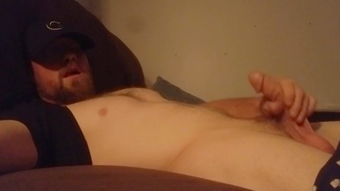 Fit dad bod, solo sex, jerkoff