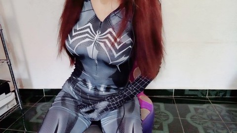 Spider damsel cosplay babe tugging and getting butt fucked