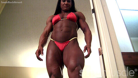 Fbb, female muscle, posing