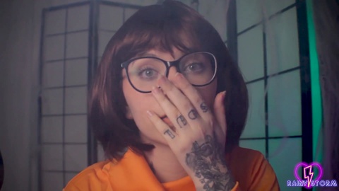 Velma takes on the Mystery Man's big dick in a rough double penetration!