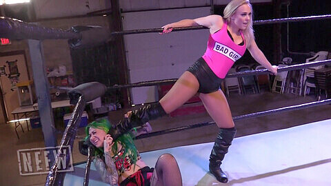 Dominating, penelope ford, green hair